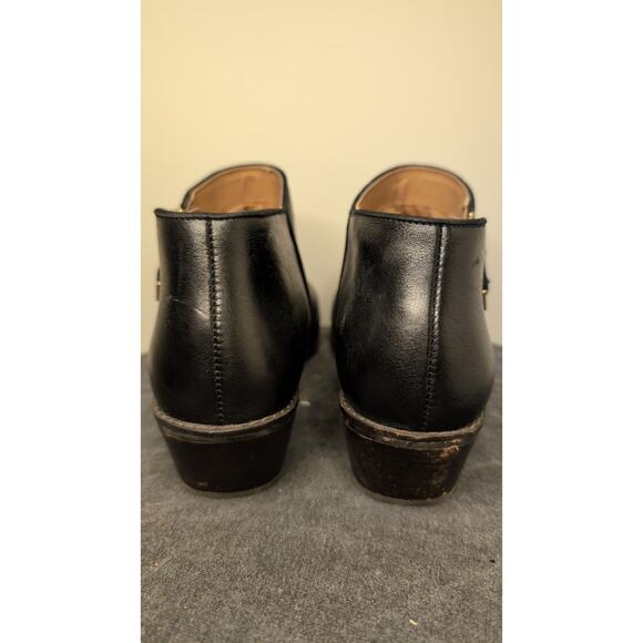 Vionic Jolene black leather side zip ankle boots - Picture 4 of 10